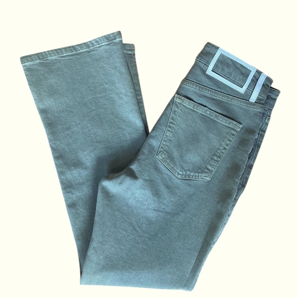 La Ligne The Meredith Jeans High Rise Crop Flare in Eloise Sage Green Size 26 - Picture 6 of 7